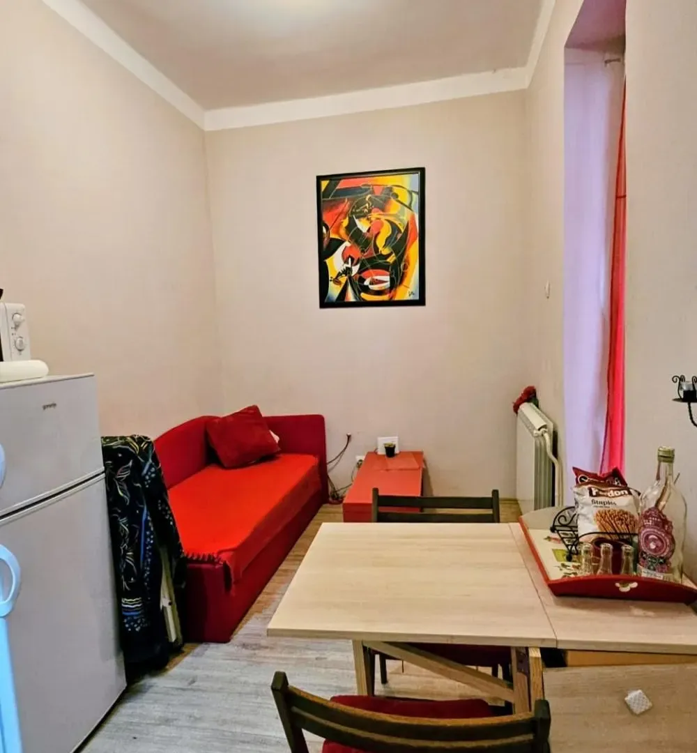 Rent, two bedroom apartment, 38m², Stari Grad, Beograd