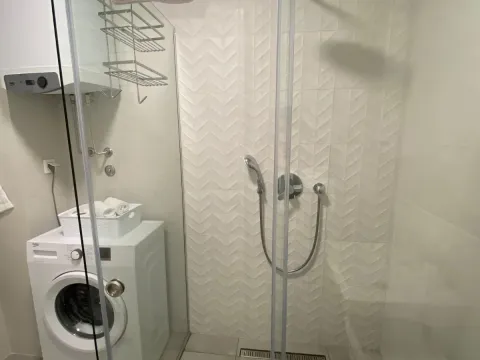 Izdavanje, garsonjera, 36m², Centar, Bar - image 12