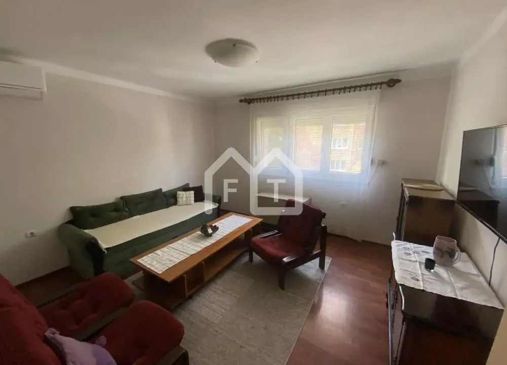 Izdavanje, trosoban stan, 60m², Cvetkova Pijaca, Zvezdara Sve Podlokacije