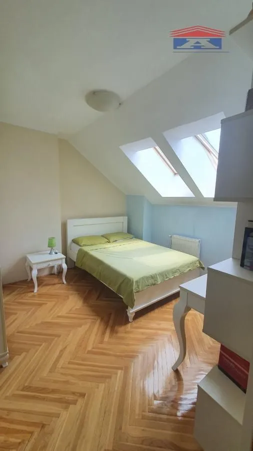 Izdavanje, četvorosoban stan, 101m², Novo naselje, Novi Sad