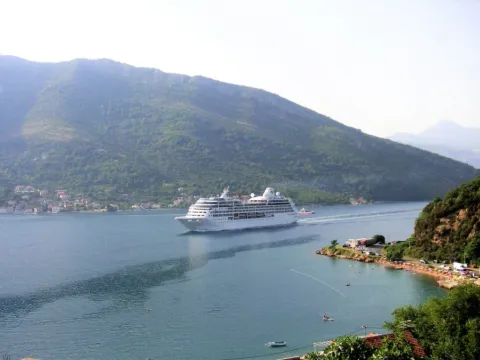 Sale, house, 238m², Opatovo, Tivat - image 13