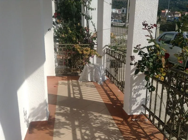 Sale, house, 390m², Sutomore, Bar