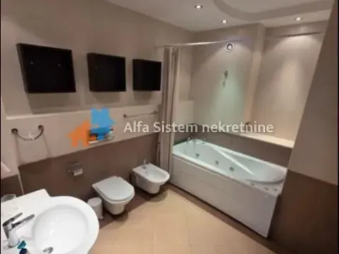 Rent, four bedroom apartment, 160m², Vračar Centar, Vračar Sve Podlokacije - image 20