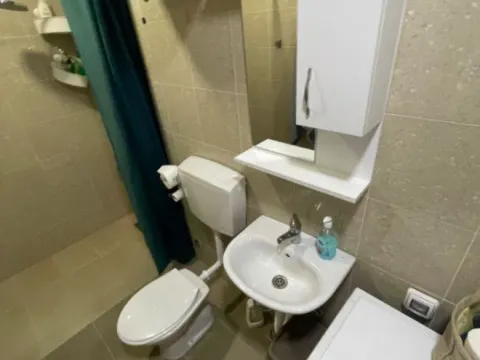 Izdavanje, kuća, 45m², Spuž, Danilovgrad - image 3