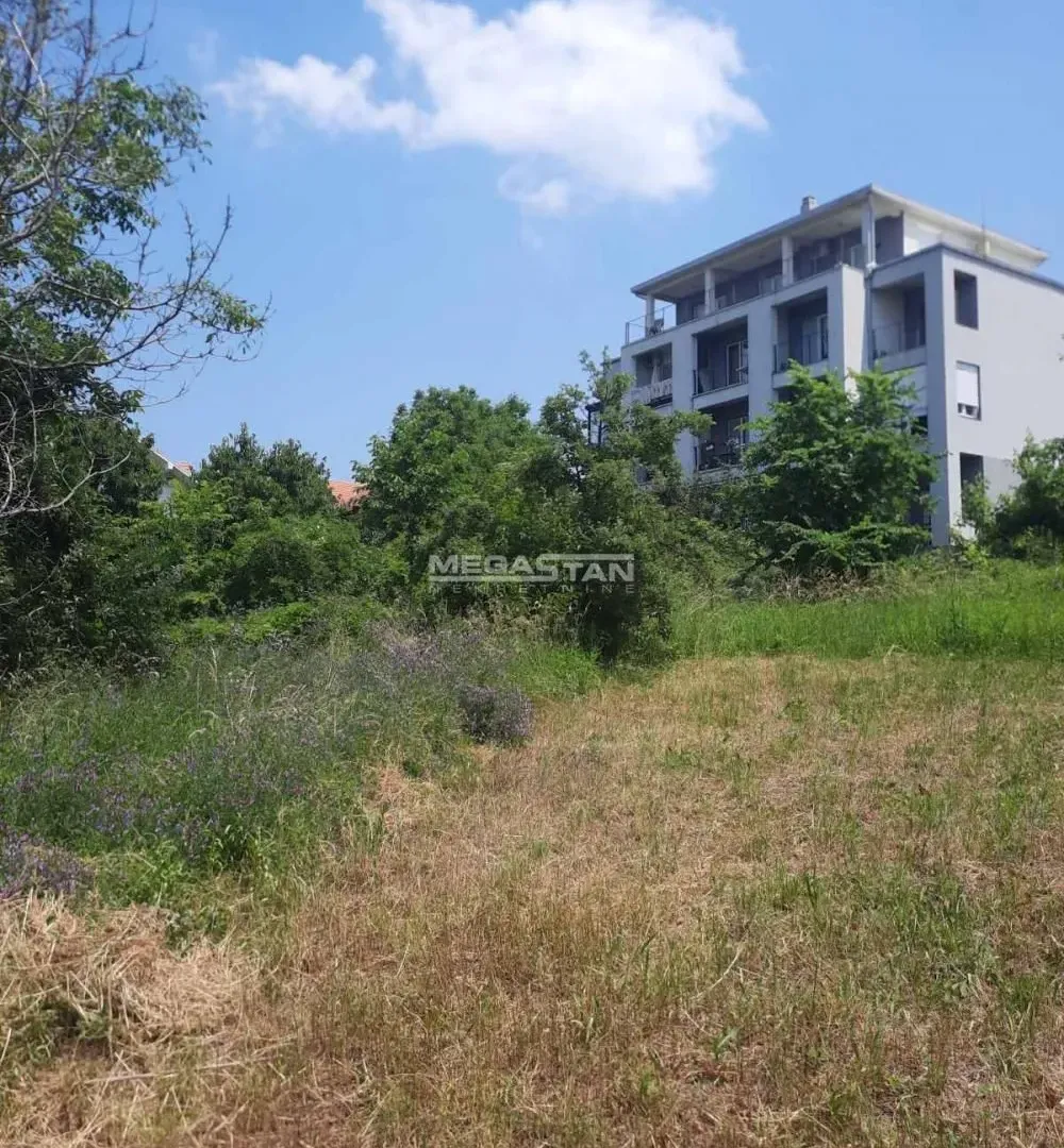 Prodaja, plac, 650m², Višnjica, Palilula Sve Podlokacije