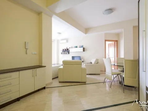 Prodaja, jednosoban stan, 64m², Igalo, Herceg Novi - image 6