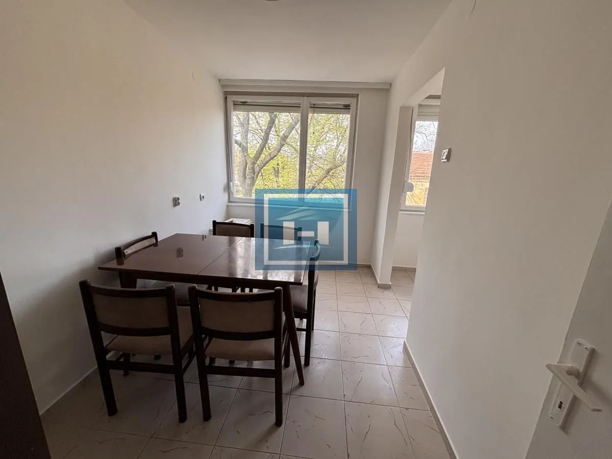 Prodaja, dvosoban stan, 58m², Kajsijar, Jagodina