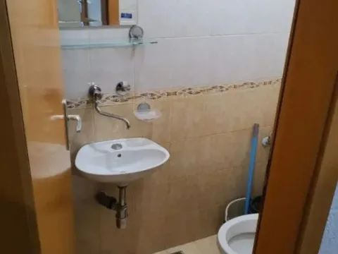 Sale, three bedroom apartment, 105m², Blok 6, Podgorica - image 13