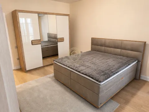 Rent, four bedroom apartment, 180m², Vračar Hram, Vračar Sve Podlokacije - image 9