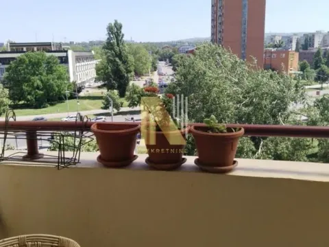 Rent, three bedroom apartment, 100m², Spens, Novi Sad Sve Podlokacije - image 4