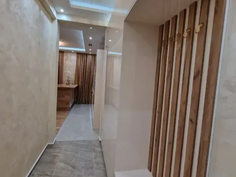 Izdavanje, dvosoban stan, 86m², Stara Varoš, Podgorica - image 4