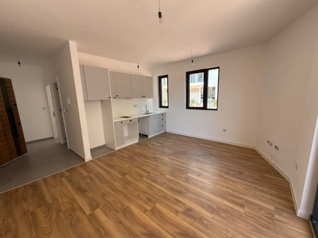 Sale, one bedroom apartment, 36m², Podkošljun, Budva