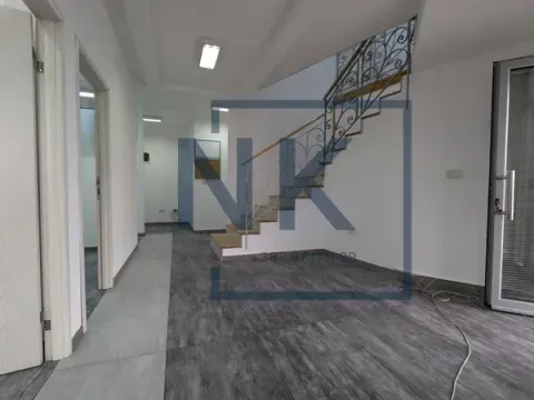 Izdavanje, poslovni prostor, 160m², 1 maj, Podgorica - image 12