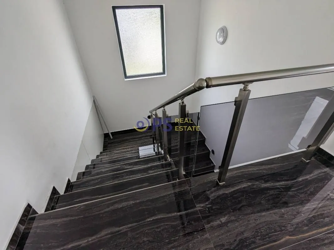 Prodaja, kuća, 102m², Bar, Crna Gora