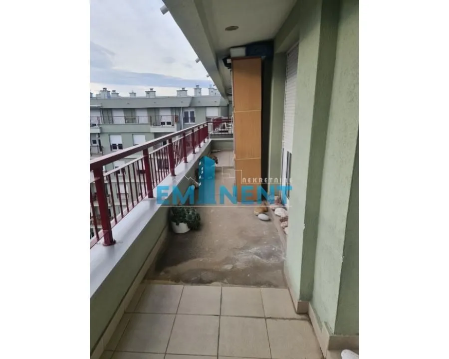 Izdavanje, trosoban stan, 91m², Voždovac Sve Podlokacije, Beograd