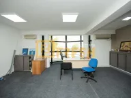 Izdavanje, poslovni prostor, 1000m², Centar, Podgorica - image 12
