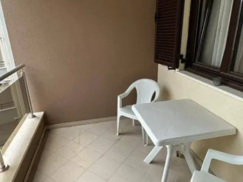 Rent, apartment, 50m², Bečići, Budva - image 2