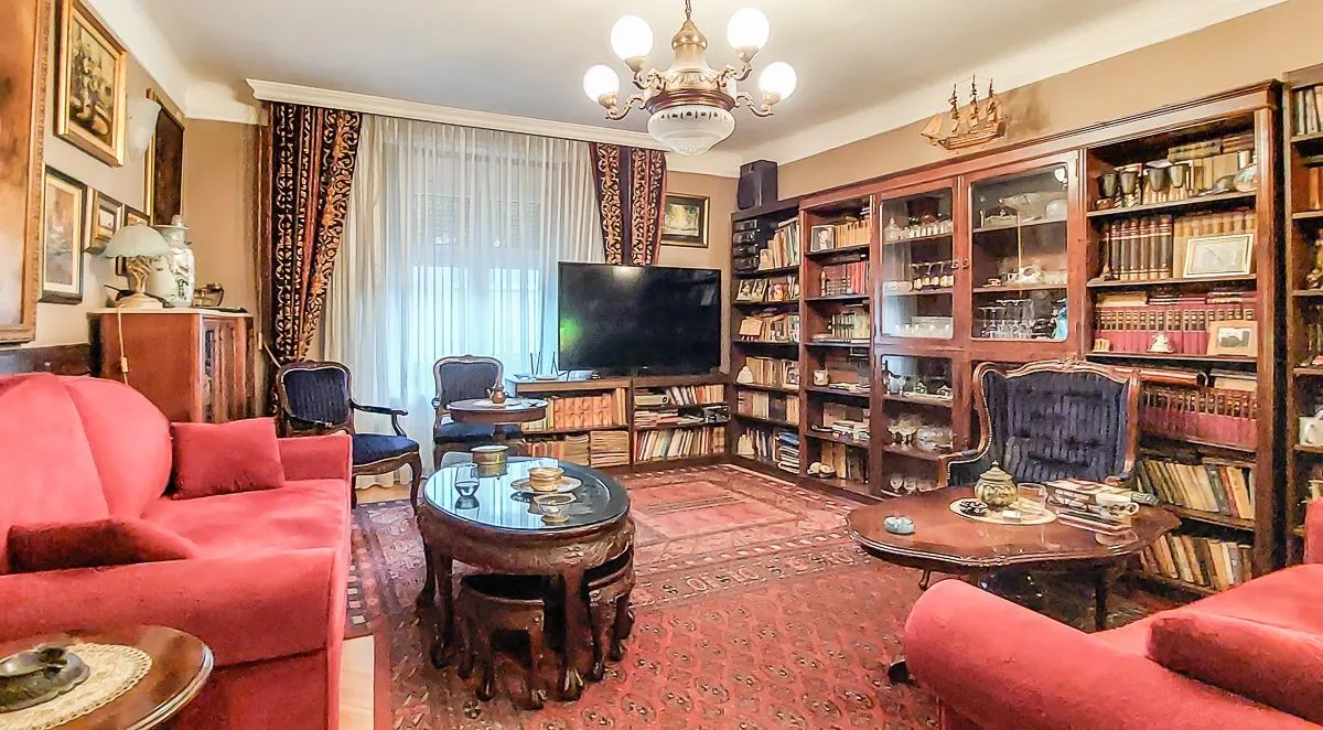 Prodaja, petosoban stan, 129m², Stari grad, Novi Sad
