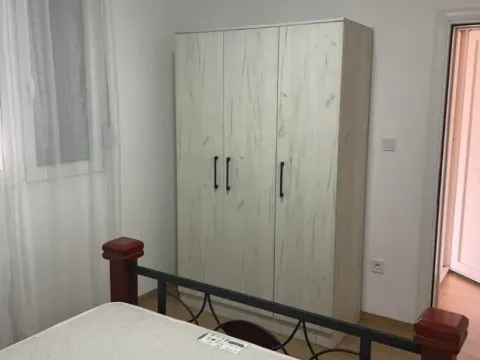 Izdavanje, jednosoban stan, 45m², Stari Aerodrom, Podgorica - image 4