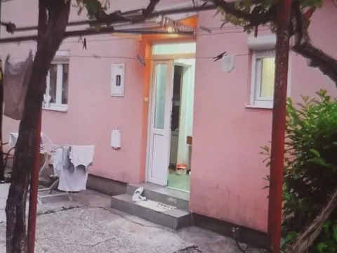 Sale, house, 70m², Cetinje, Crna Gora - image 3