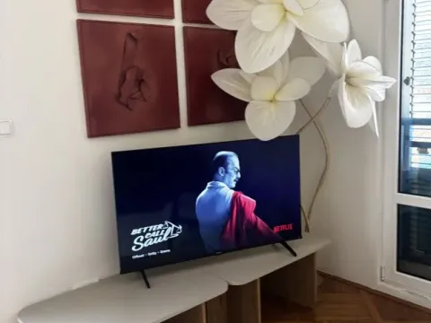 Sale, two bedroom apartment, 90m², Dobrota, Kotor - image 2