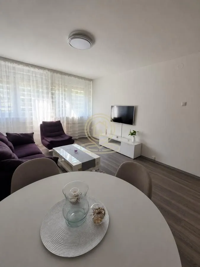Rent, two bedroom apartment, 42m², Novi Beograd Blok 4, Novi Beograd Sve Podlokacije
