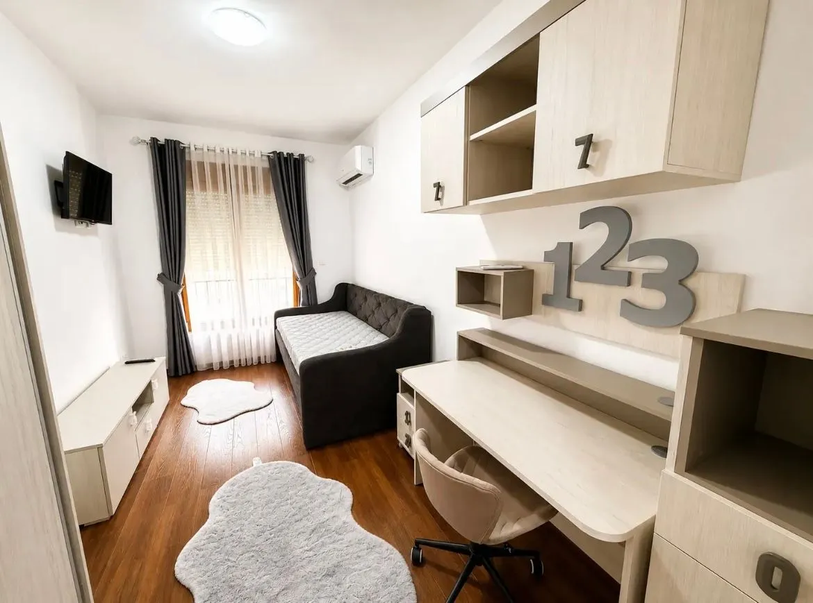 Rent, two bedroom apartment, 77m², Master Kvart, Podgorica