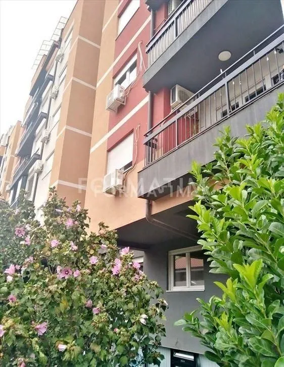 Rent, three bedroom apartment, 83m², Karaburma, Palilula Sve Podlokacije