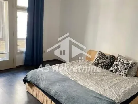 Rent, four bedroom apartment, 120m², Stari Grad, Beograd - image 8