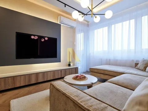 Izdavanje, dvosoban stan, 47m², Grbavica, Novi Sad Sve Podlokacije - image 2