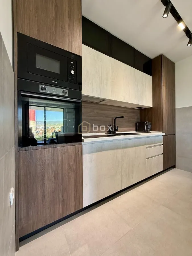 Prodaja, dvosoban stan, 56m², Medijana, Niš