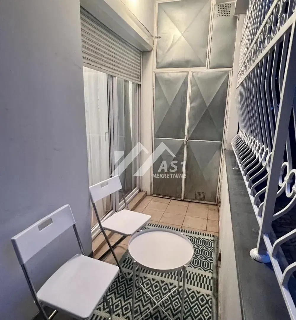 Izdavanje, dvosoban stan, 47m², Rotkvarija, Novi Sad Sve Podlokacije