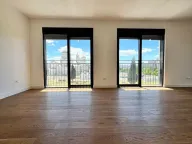 Prodaja, trosoban stan, 115m², Preko Morače, Podgorica - image 1