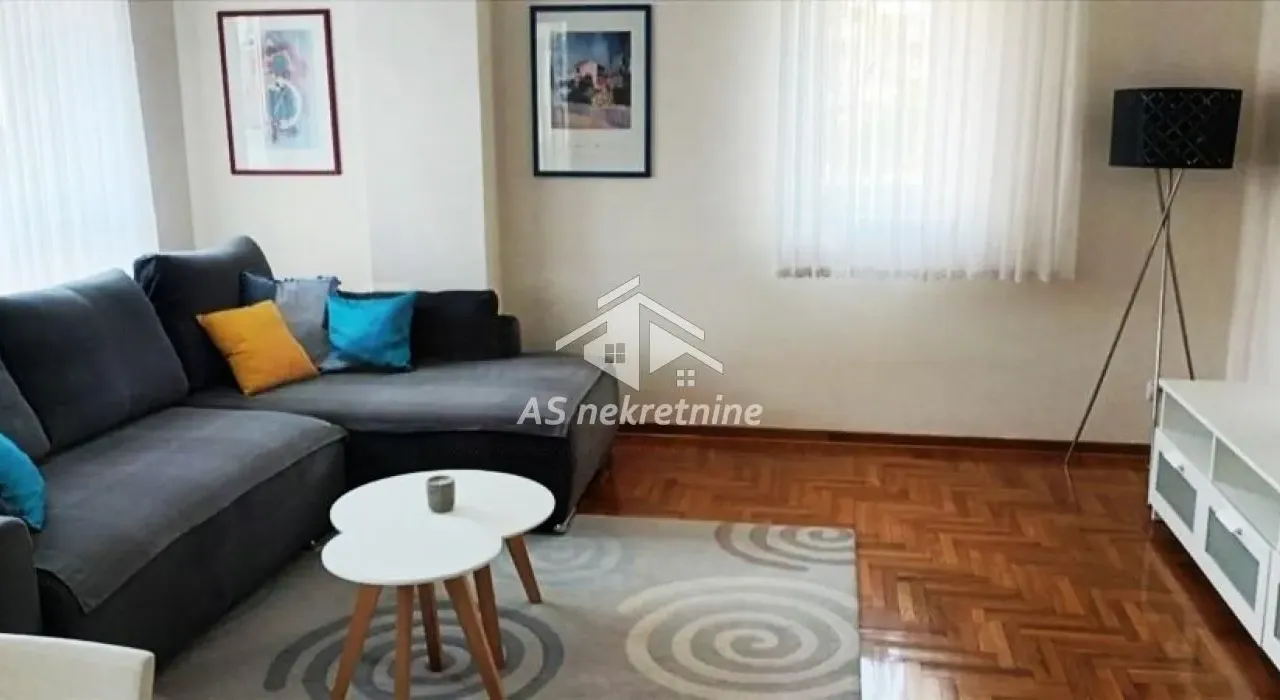 Rent, two bedroom apartment, 55m², Retenzija, Beograd