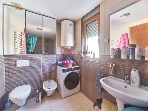 Prodaja, trosoban stan, 120m², Kruševac, Podgorica - image 13