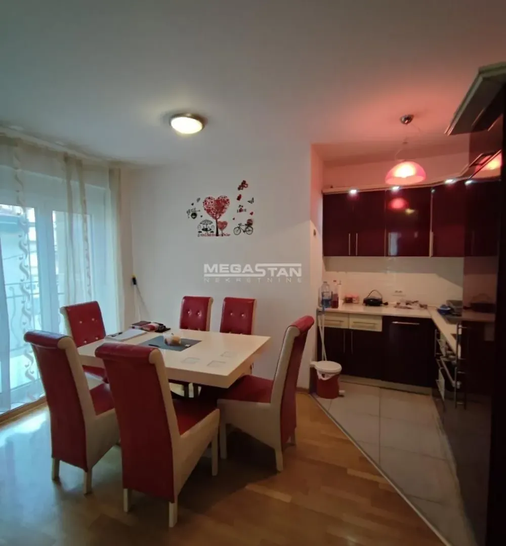 Izdavanje, dvosoban stan, 57m², Profesorska Kolonija, Palilula Sve Podlokacije