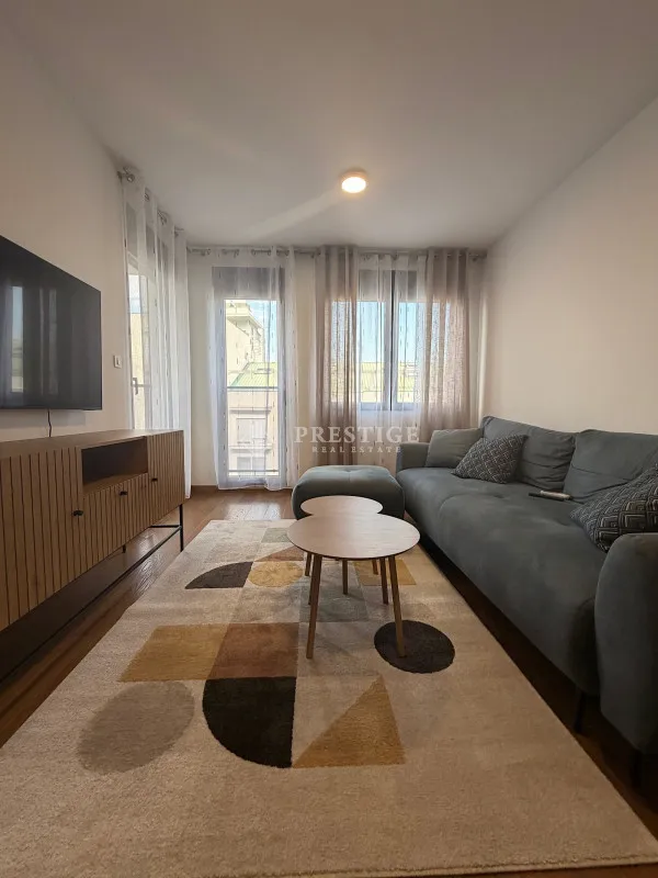 Rent, two bedroom apartment, 69m², Tološka šuma, Podgorica