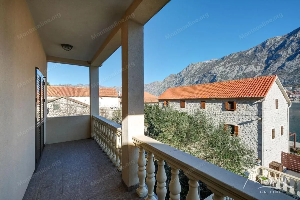 Sale, house, 140m², Muo, Kotor