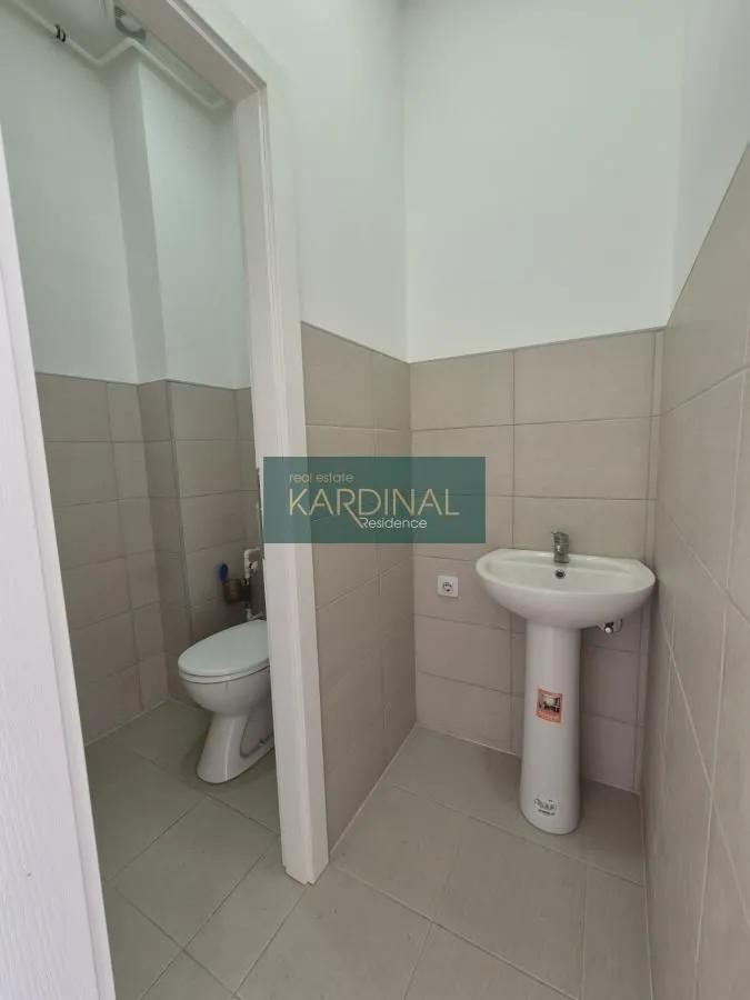 Sale, office space, 75m², Pivara, Jagodina