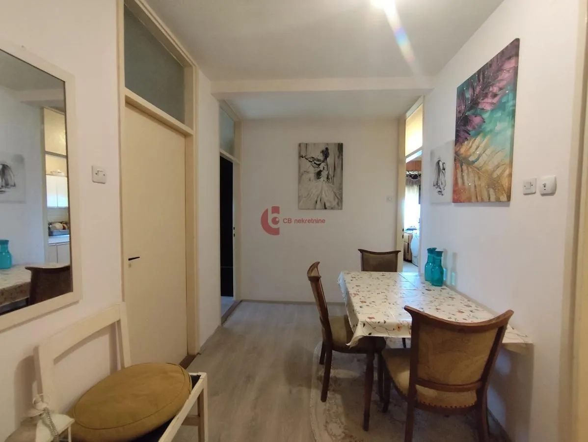 Prodaja, trosoban stan, 75m², Kertvaroš, Subotica