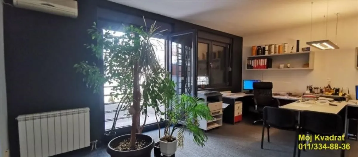 Rent, office space, 118m², Crveni Krst, Beograd