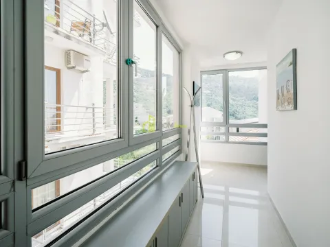 Sale, two bedroom apartment, 76m², Budva, Crna Gora - image 23