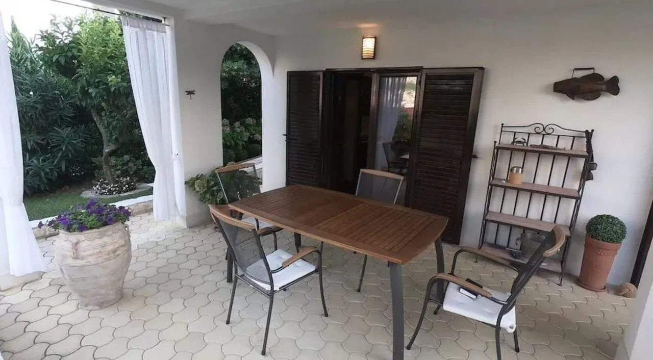 Prodaja, kuća, 240m², Prčanj, Kotor