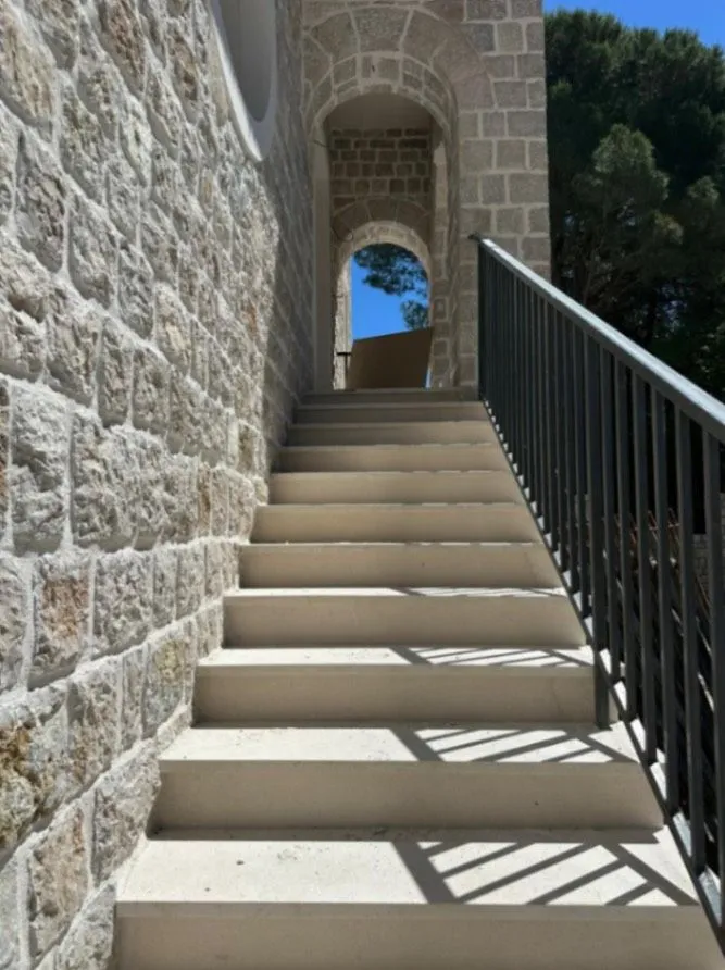 Prodaja, kuća, 500m², Donja Lastva, Tivat