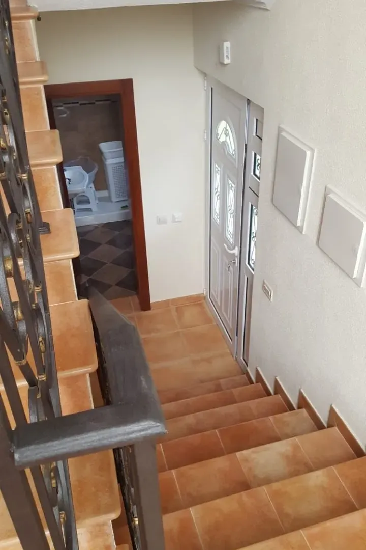 Sale, house, 198m², Šušanj, Bar