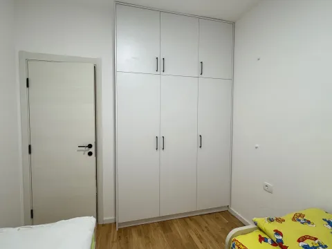 Izdavanje, dvosoban stan, 65m², Stari Aerodrom, Podgorica - image 5