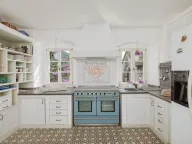 Prodaja, kuća, 381m², Kotor, Crna Gora - image 35