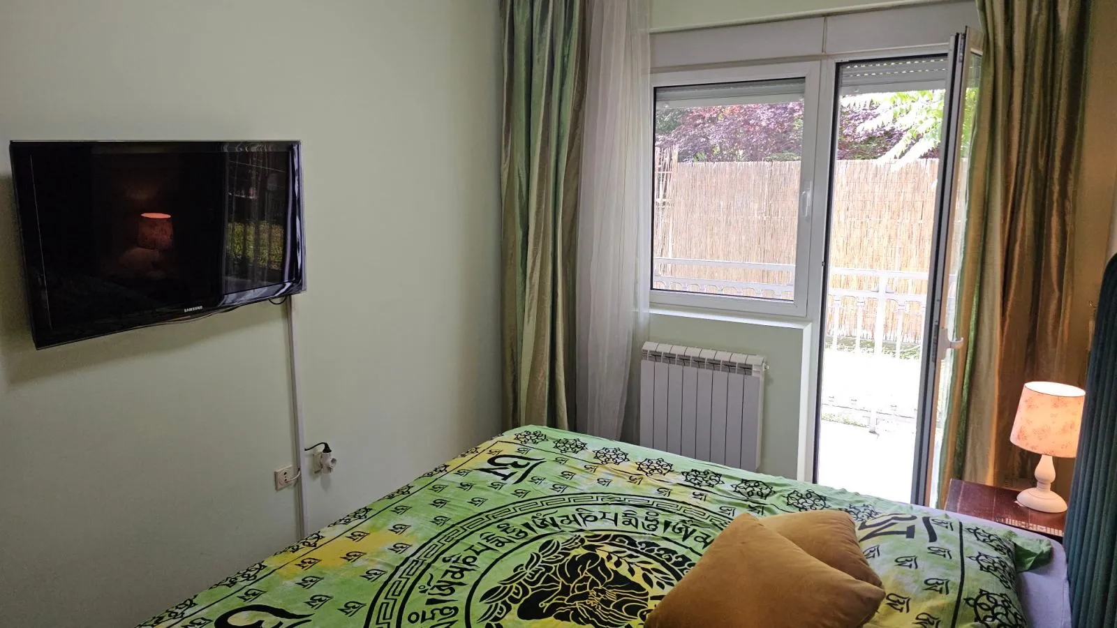 Izdavanje, četvorosoban stan, 108m², Košutnjak, Beograd