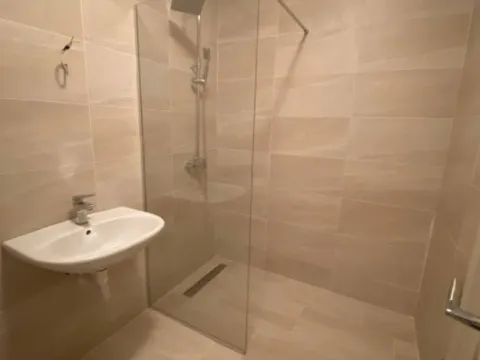 Izdavanje, jednosoban stan, 51m², Budva, Crna Gora - image 4