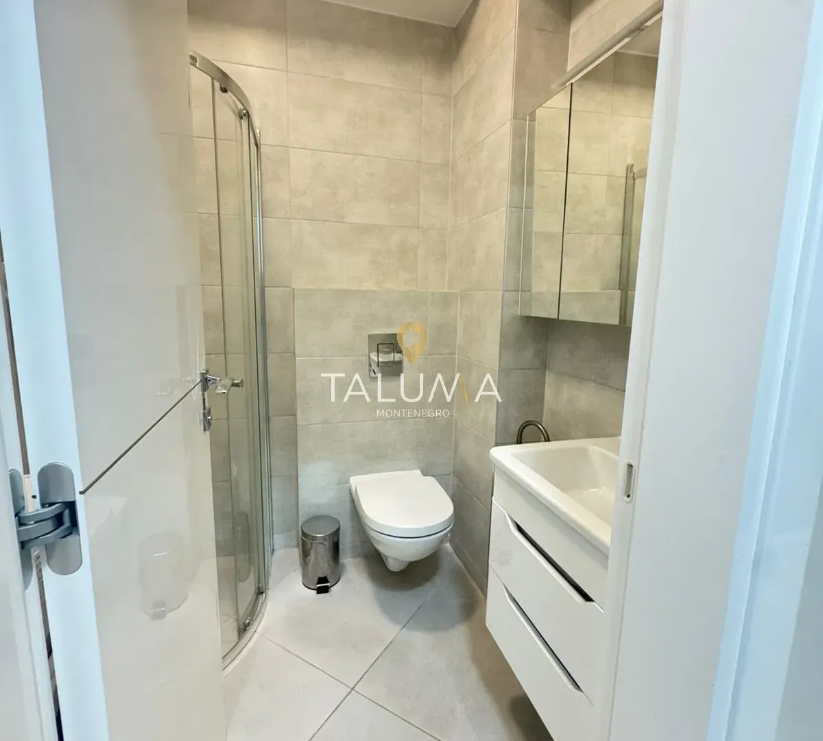 Rent, one bedroom apartment, 45m², Zavala, Budva
